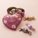 Bouquet de Godiva G Cube 什錦心形罐 (10件）