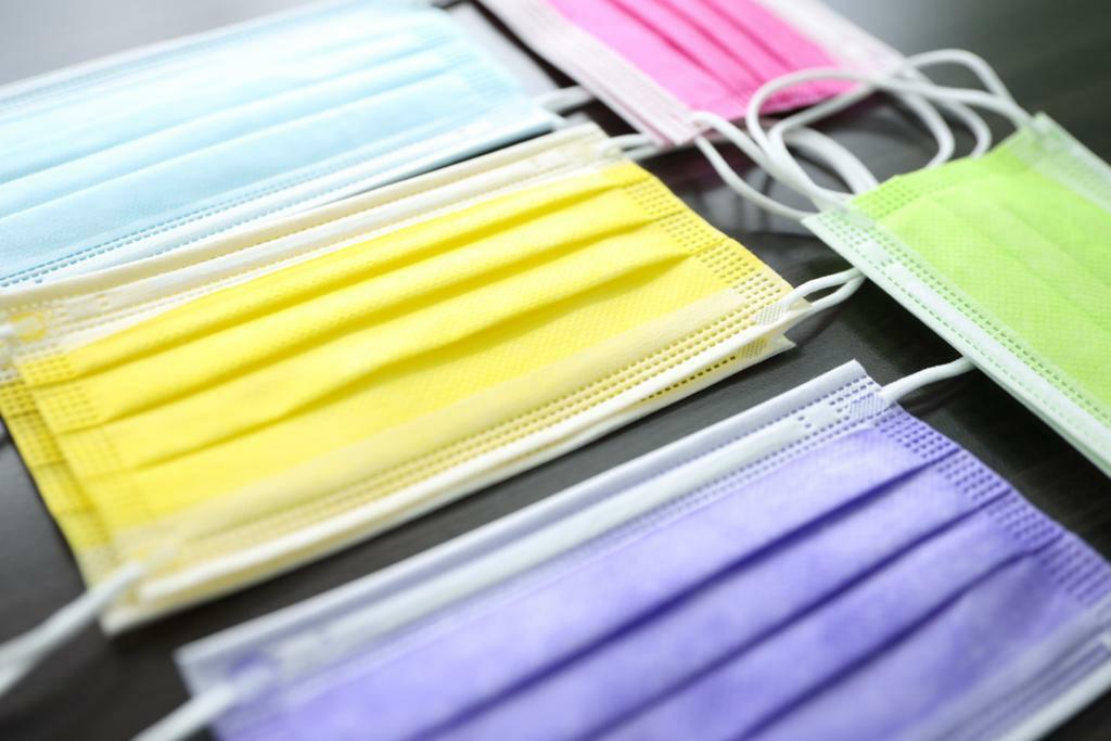 FCS Mask 三層防護口罩 (獨立包裝30個)