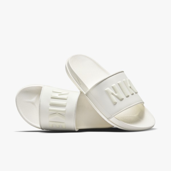 Nike Offcourt Adjust Slide