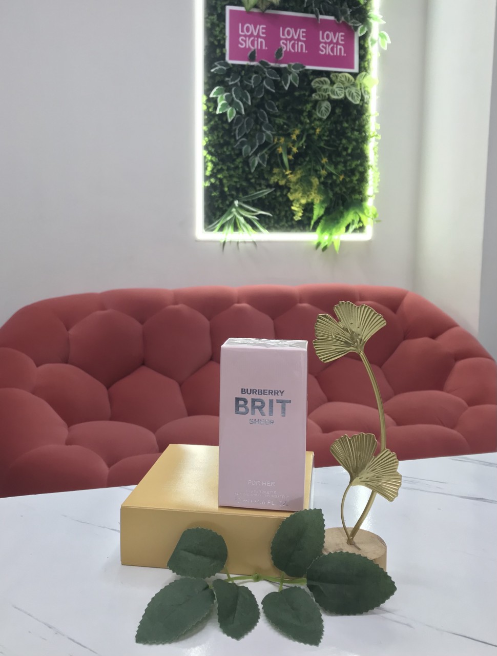 Burberry Brit Sheer 粉紅風格淡香水 50ml