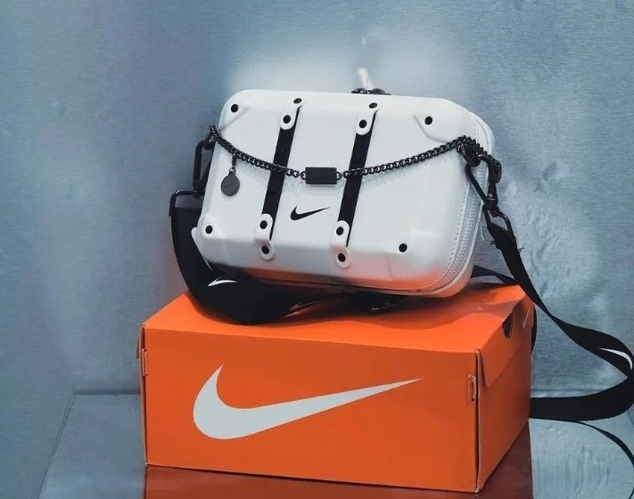 會員限定禮物斜孭袋